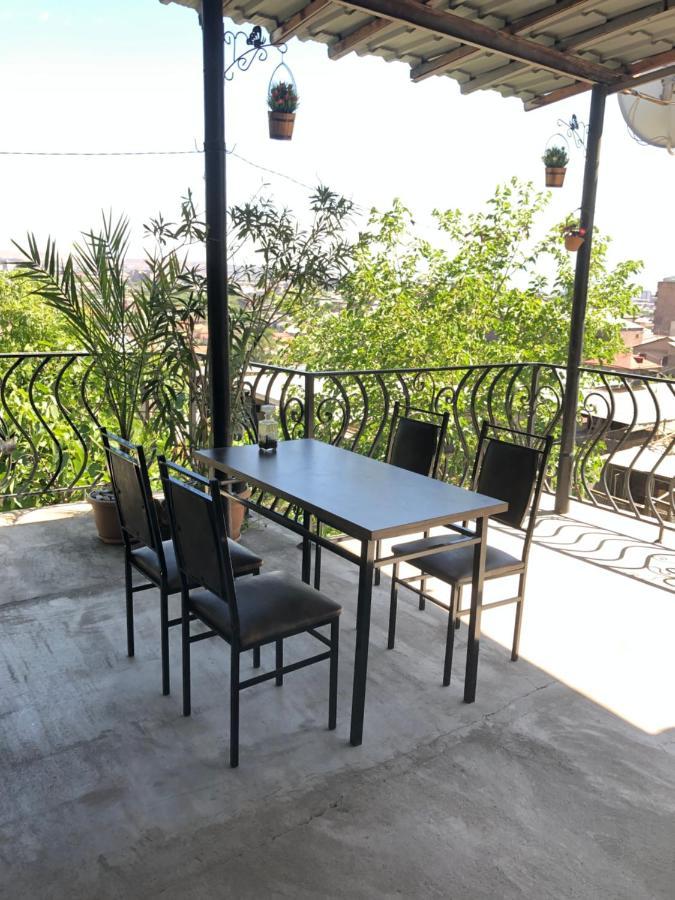 Goodhouse Apartment Ереван Екстериор снимка