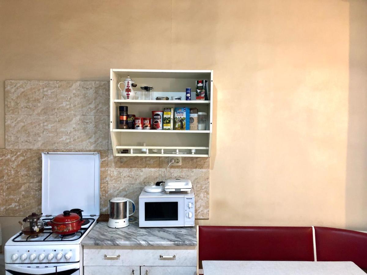 Goodhouse Apartment Ереван Екстериор снимка