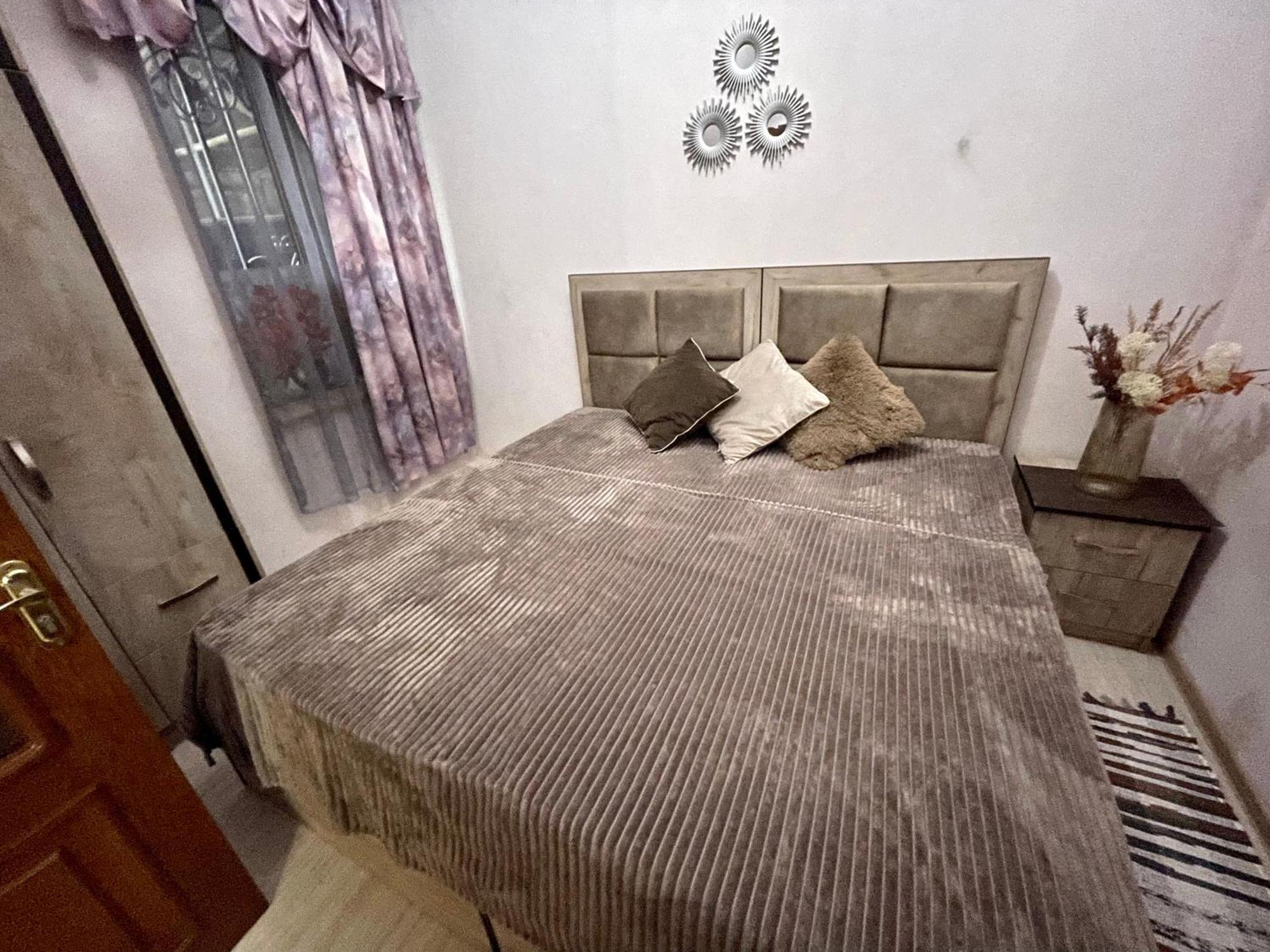 Goodhouse Apartment Ереван Екстериор снимка